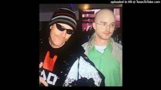 Download lagu Oasis - Married With Children (TIKTOK VERSION) (there's no need for you to say you're sorry...)