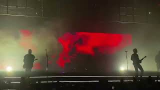 Download Lagu 5 Seconds of Summer - Red Desert / live in Prague MP3