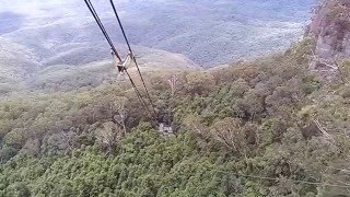 1050203再次搭乘雪梨藍山國家公園Scenic World裡的叢林纜車緩緩下降