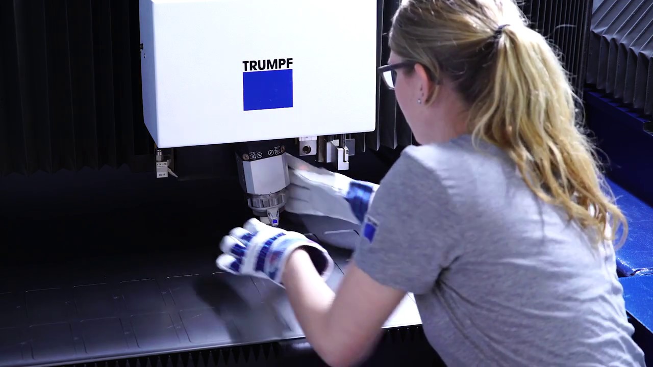 TRUMPF Laserschneiden: TruLaser 1030 fiber – Robuste und wirtschaftliche Lasermaschine