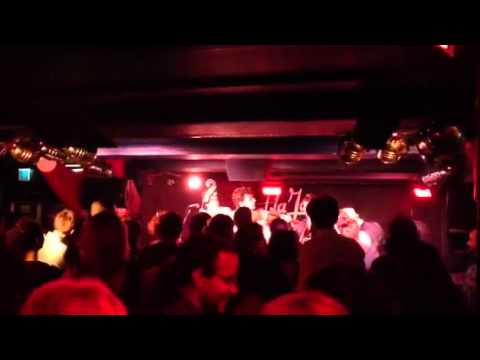 AALMA DILI-Nouvel An Tzigane @ La Java