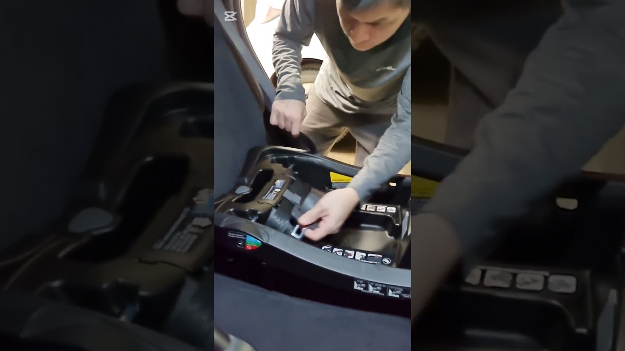 Installing Evenflo Omniplus car seat #31weekspregnant #carseatinstallation