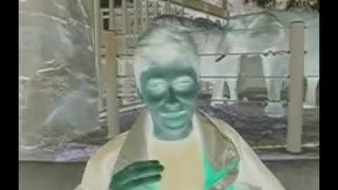 Me at the zoo in G Major.wmv