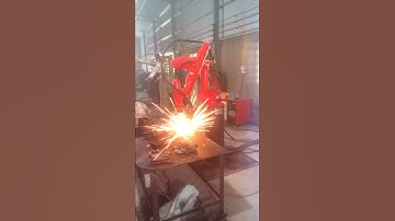 Robot hàn công nghiệp