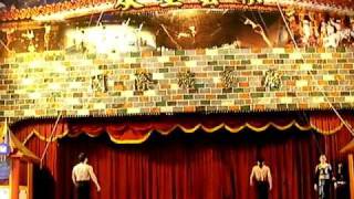 Stefani Art present perch act from Mongolia
