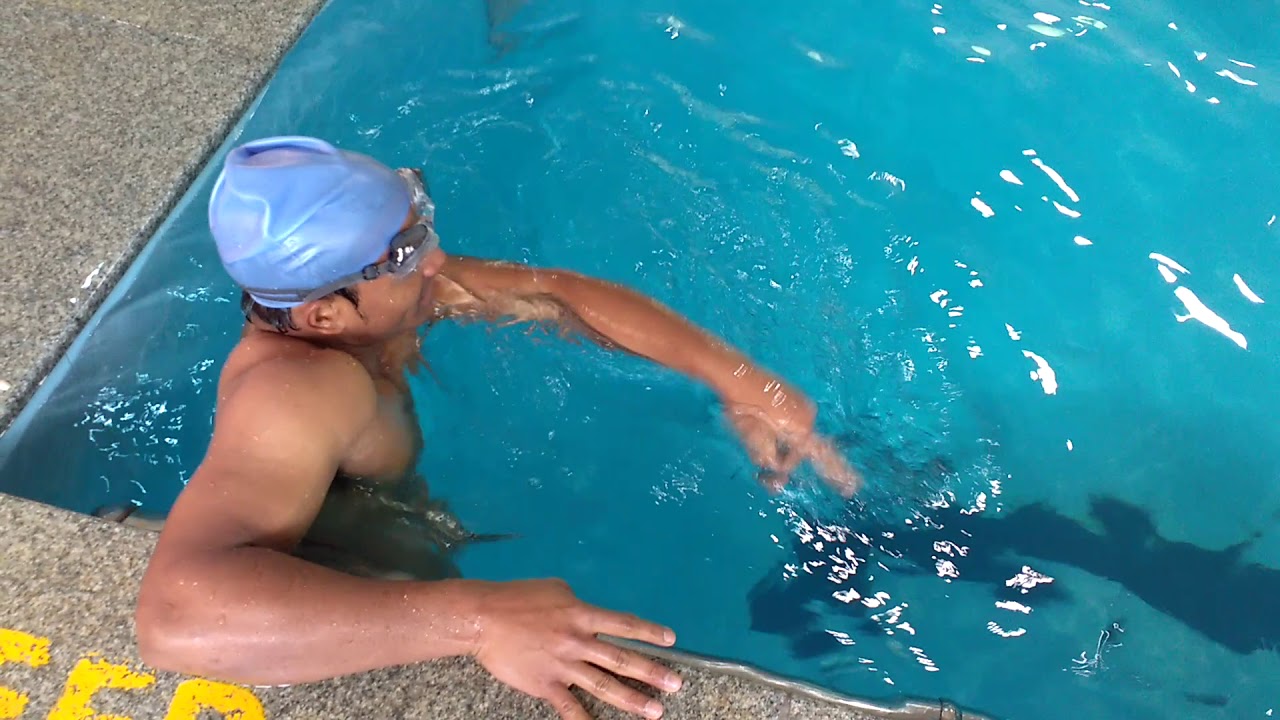 Paraplegic doing Backstroke in the pool (shailesh kumar, swimming, SCI ...