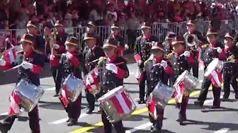 COLEGIO GERARDO IQUIRA PIZARRO MIRAFLORES AREQUIPA DESFILE ESCOLAR (2016)
