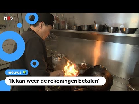 Heel dorp eet Chinees eten om restaurant te redden