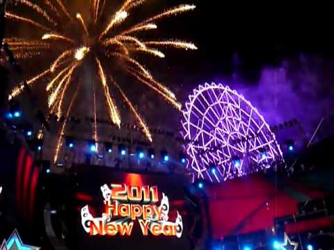 2011高雄義大跨年晚會 - 羅志祥小猪 楊丞琳玩剪刀石头布 Show Lo Rainie Yang