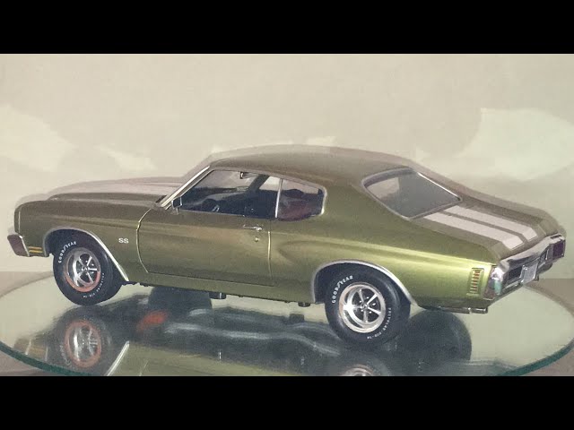 Review of an Auto World 1:18 1970 Chevrolet Chevelle SS 454 - YouTube