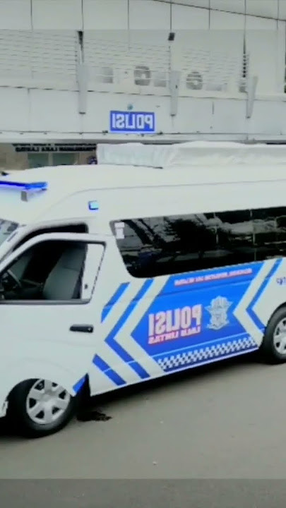 Police Toyota Hiace #Dji #Hiace #toyota #police