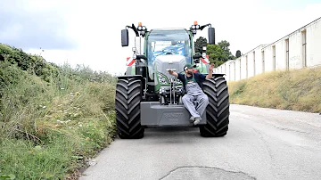 ANDIAMO A COMANDARE CON PATELLA TRACTORS