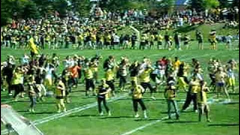 University of Waterloo Frosh Week 2009 Half Time Leader Dance
