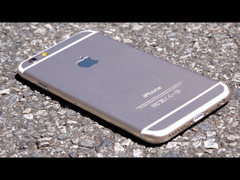 Dropping The Phone In Public (Social Experiment)