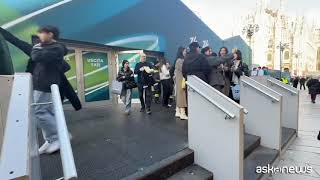 Milano-Cortina, le mascotte Tina e Milo sold out nei negozi dei Giochi