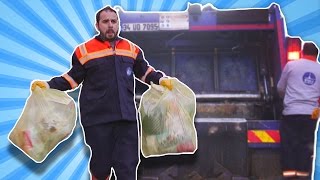 Melih Bir Günlüğüne Temizlik Görevlisi Oldu | Çöp Kamyonu ile Çöp Topladı