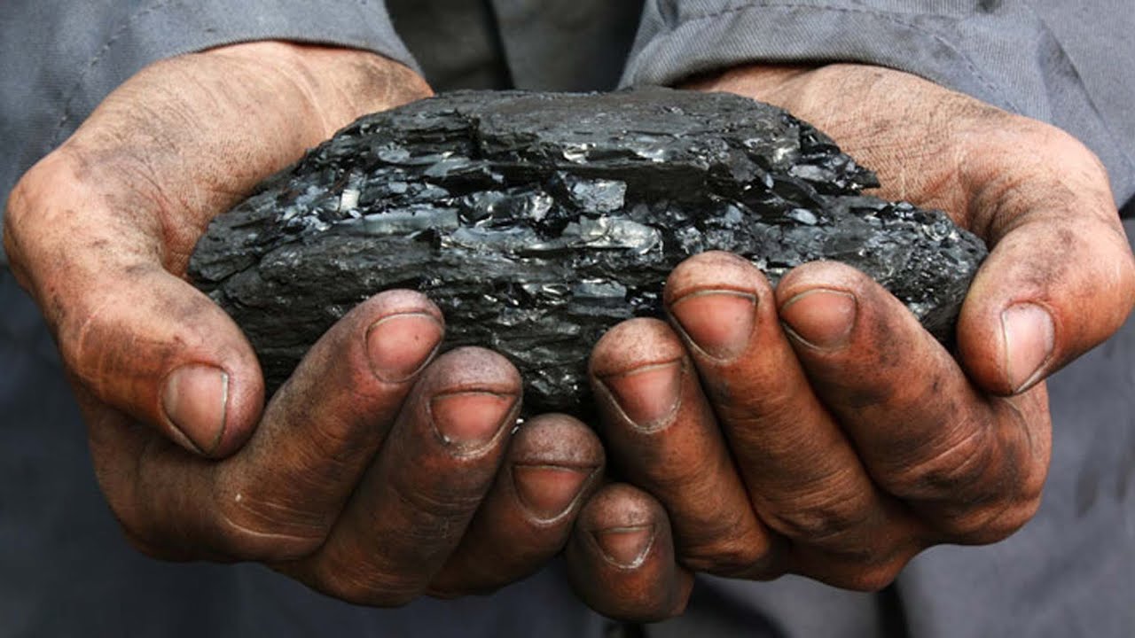 Stone that emits electricity in the DRC(Congo)is discovered (Manono 