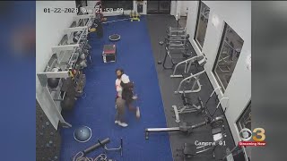 Video shows Florida woman fighting off attacker in gym