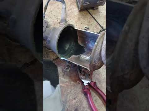 Киа Сид,развалился катализатор!