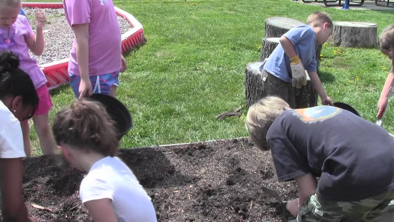 Planting The Spring Garden YouTube