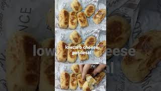 lowcarb cheese pandesal