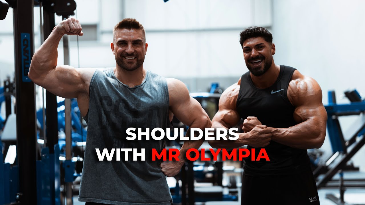 Shoulders with Mr.Olympia