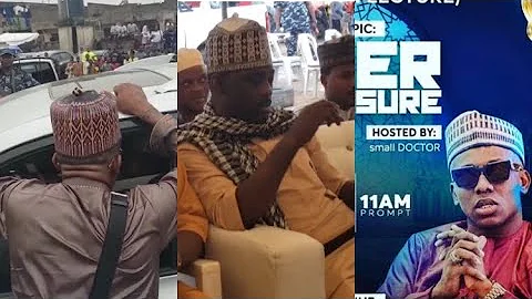 WATCH HOW SMALL DOCTOR WELCOME ALABI PASUMA TO HIS RAMADAN LECTURES HAPPENING LIVE AT AGEGE LAGOS
