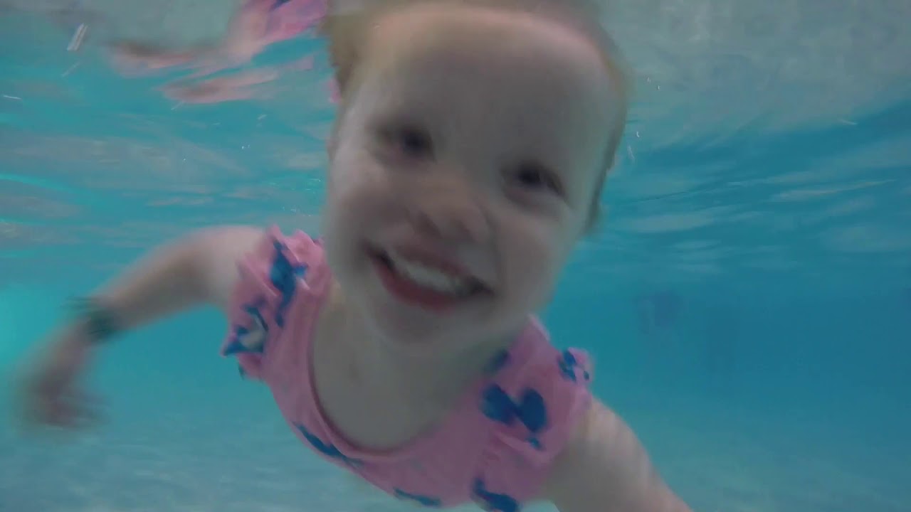 time-to-go-swimming-great-wolf-lodge-pool-wave-pool-youtube