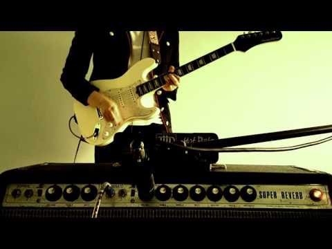 Chris King Robinson Plays A Hamiltone Guitar!!! | SRV Dirty Pool (Cover)