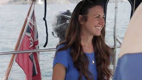5 Reasons NOT to buy a live aboard sailing boat  - (Watch before you buy!)