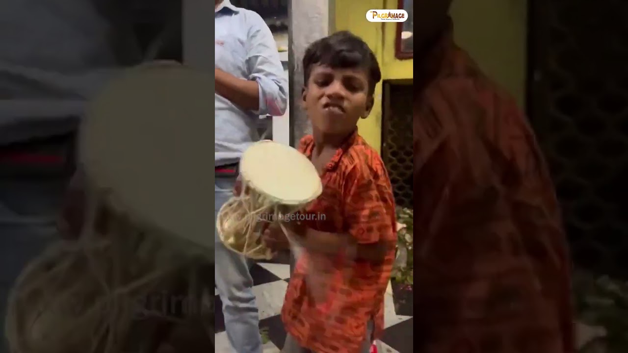 🌟Experience the Divine Vibration with the mesmerizing Damru Aarti! 🥁✨