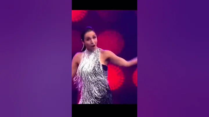 nora fatehi and malaika arora dancing #norafatehi #malaikaarora #hunarbaazdeshkishaan