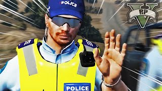 TROLLING CRINGE COPS IN GTA RP!