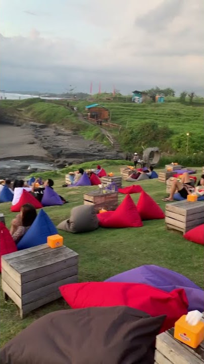 NONGKRONG DI CAFE SAMBIL LIHAT PANTAI | HALU STORY #shorts  #storyhalu #storyig #storywa