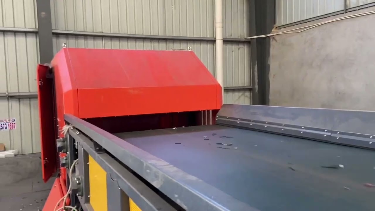 Metal separator