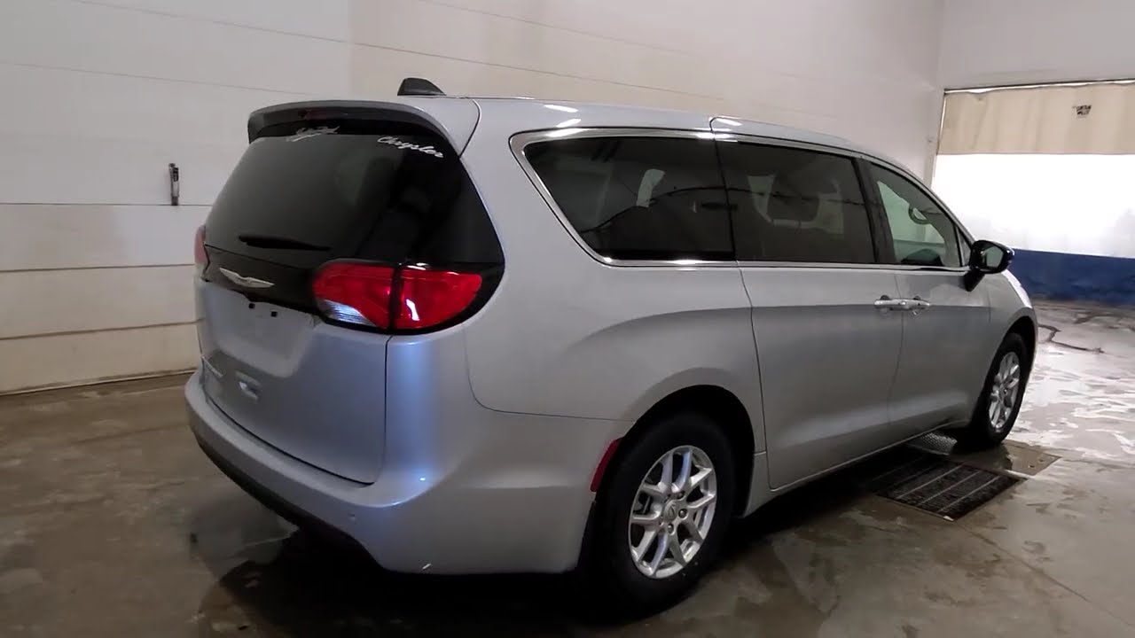 2026 Chrysler Grand Caravan SXT - Silver Mist - Stock 3726