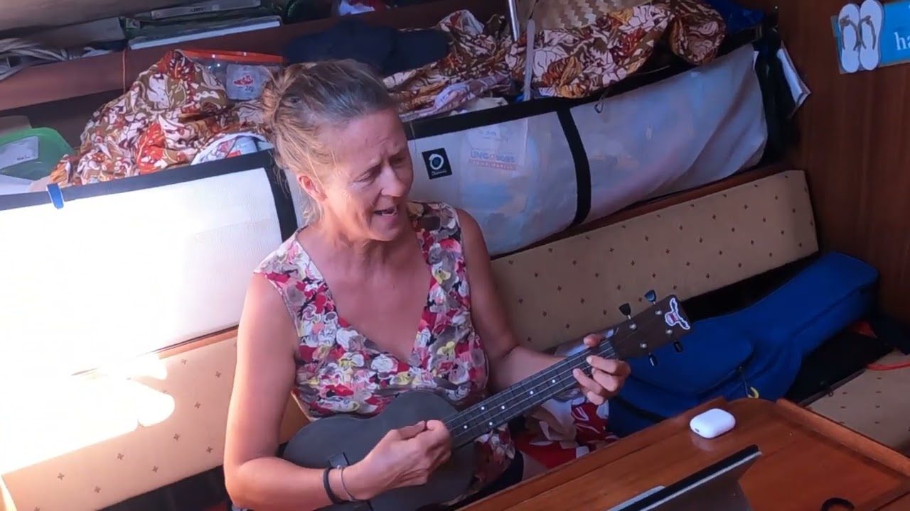 ⁣What's up ⛵🎶 | Ukulele cover from SY Loveworkx