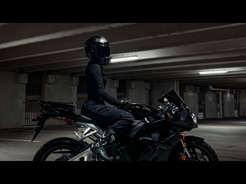 PUSHING MY CBR600rr