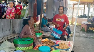 Alhamdulillah mak tum masih bisa jual bengok meski cuma sedikit, ketemu bek sup dipasar😊