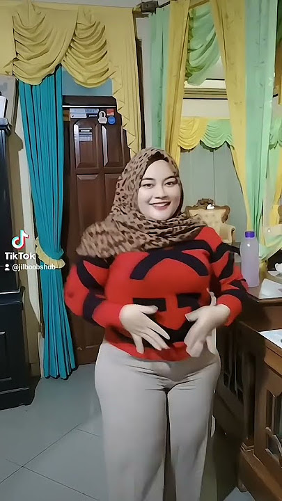 Hijab Chubby Bohay