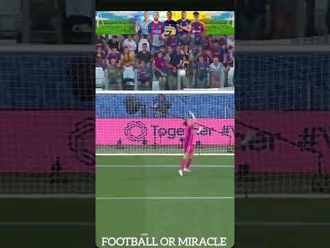 فقط ببین شوت استثنایی فوتبالیست زن ایتالیایی چطور از راه دور به تیرک خورد  