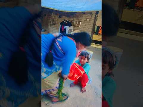 मम्मी मुझे भूख लगी है#funny 🤩🤩#comedy #viralvideo #youtubeshorts #trending #comedyshorts#