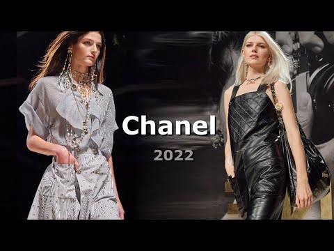 Chanel мода весна-лето 2022 в Париже | Стильная одежда и аксессуары