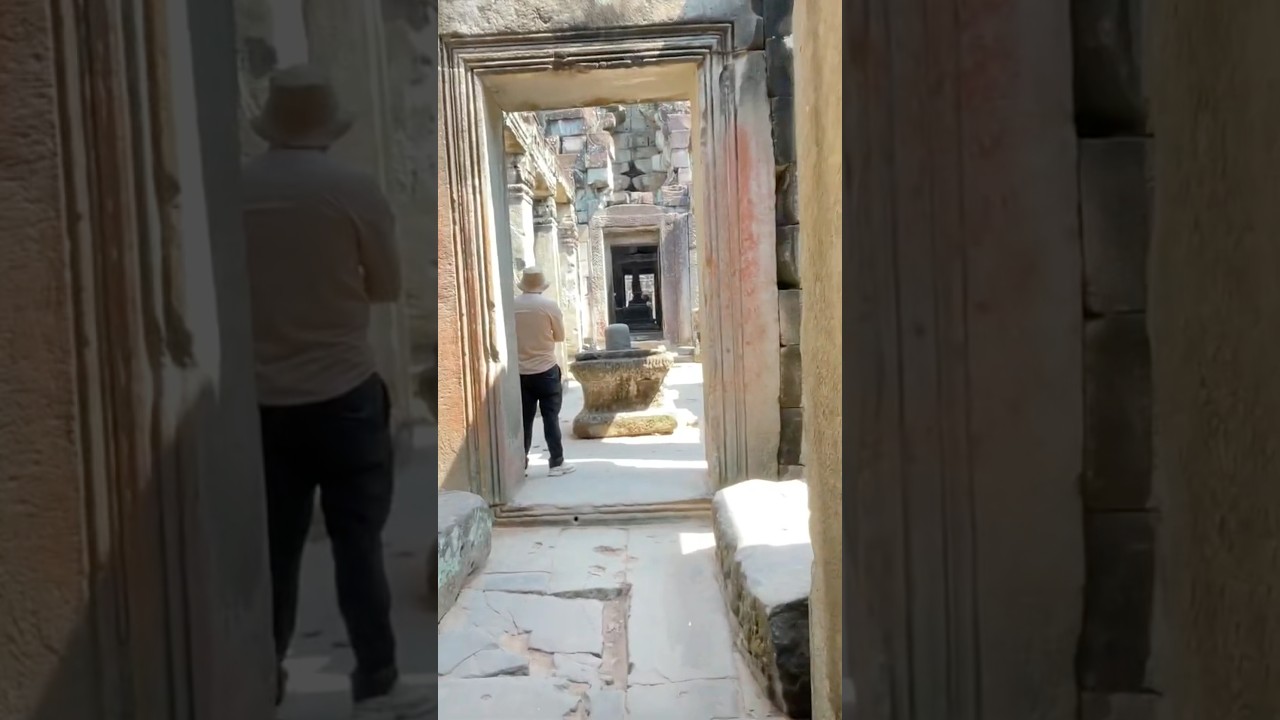 Этот коридор ведёт в другое место 👁️ 