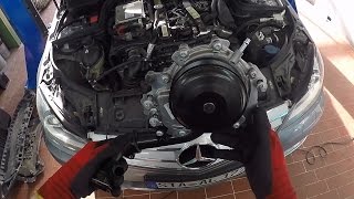 MercedesBenz C 220 CDI (W204) OM651  Replacing the Water Pump