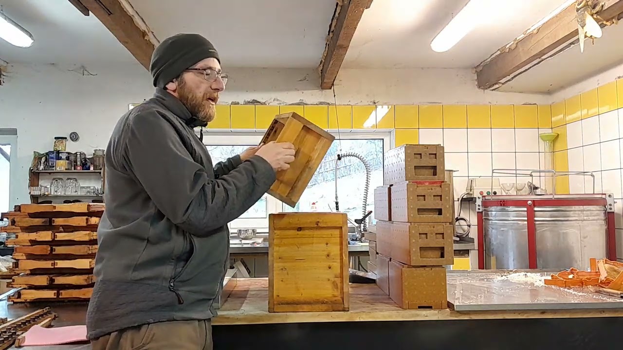 Výrobně jednoduchý úl 