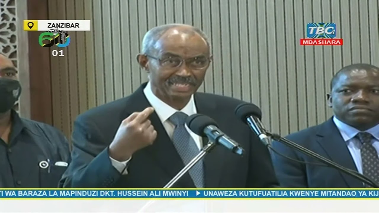 MANENEO MAZITO ALIYOZUNGUMZA RAIS MSTAAFU AMANI KARUME MBELE YA RAIS MWINYI ZANZIBAR