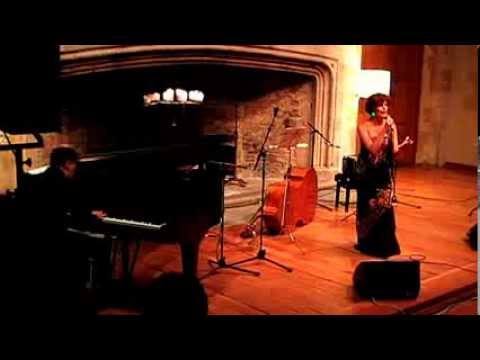 Como Dos Extraños, Tango. Por Laura Hansen y Carlos Morera