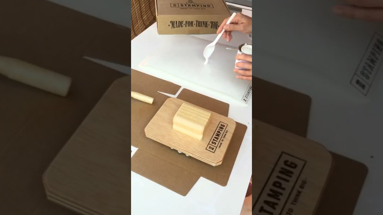 Sustainable printing on cardboard with stamps.