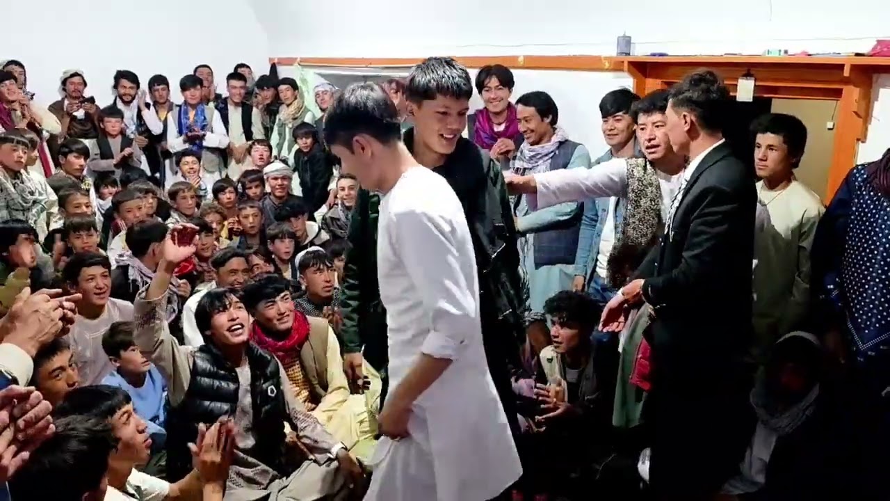 بندار بچا ده عروسی عباس افتخاری 🕺😁👫